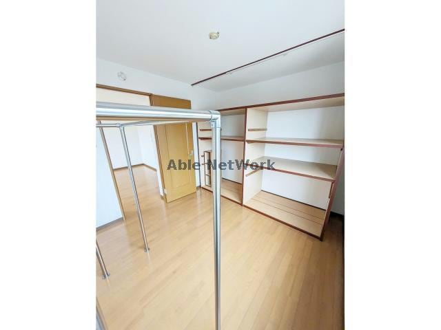 同部屋タイプ 名鉄西尾線/米津駅 徒歩10分 1階 築20年