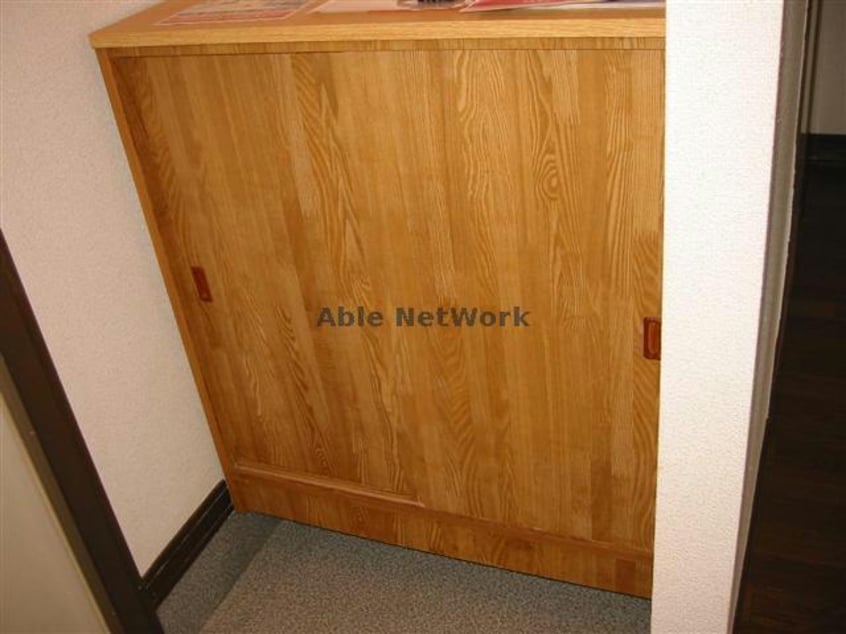 同タイプ 名鉄西尾線/桜町前駅 徒歩13分 1階 築32年