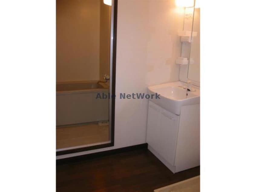 同タイプ 名鉄西尾線/桜町前駅 徒歩13分 1階 築32年