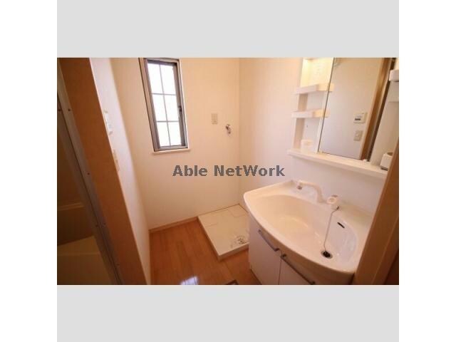  東海道本線/幸田駅 バス5分幸田小学校前下車:停歩2分 1-2階 築17年