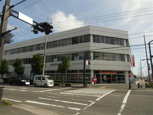 西尾郵便局(郵便局)まで818m 名鉄西尾線/西尾駅 徒歩19分 1階 築16年