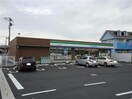 ファミリーマート幸田町芦谷店(コンビニ)まで296m 東海道本線/幸田駅 徒歩5分 1-2階 築22年