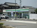 ファミリーマート幸田菱池店(コンビニ)まで753m 東海道本線/幸田駅 バス10分欠間下車:停歩1分 1-2階 築24年