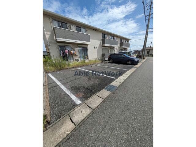 B 名鉄バス(西尾市)/上矢田南 徒歩11分 1階 築16年