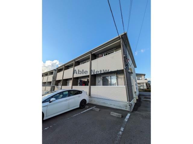 Ⅲ 名鉄バス(西尾市)/刈宿 徒歩3分 1-2階 築16年