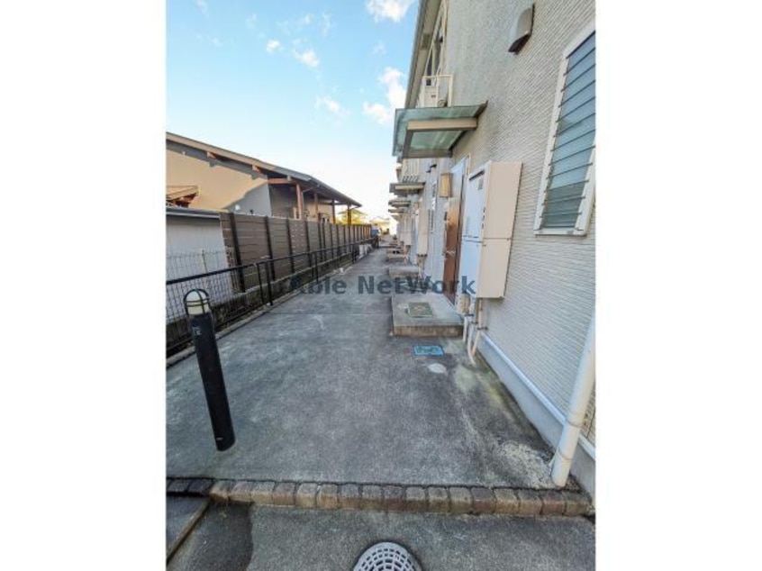  名鉄バス(西尾市)/刈宿 徒歩3分 1-2階 築16年