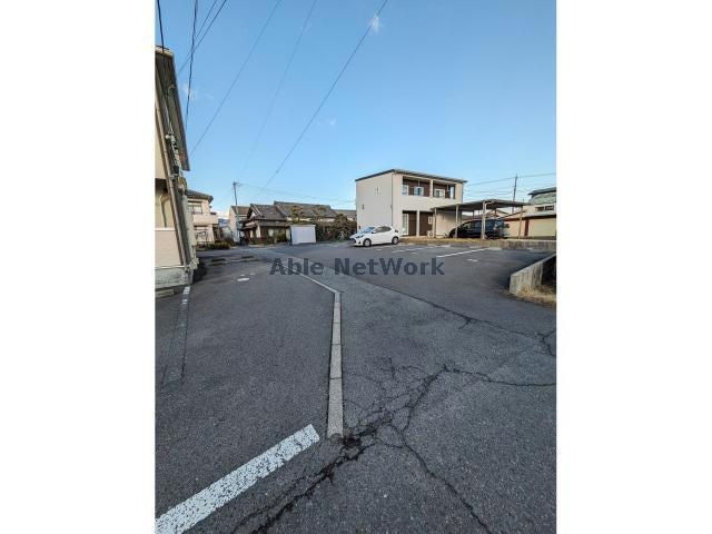  名鉄バス(西尾市)/刈宿 徒歩3分 1-2階 築16年