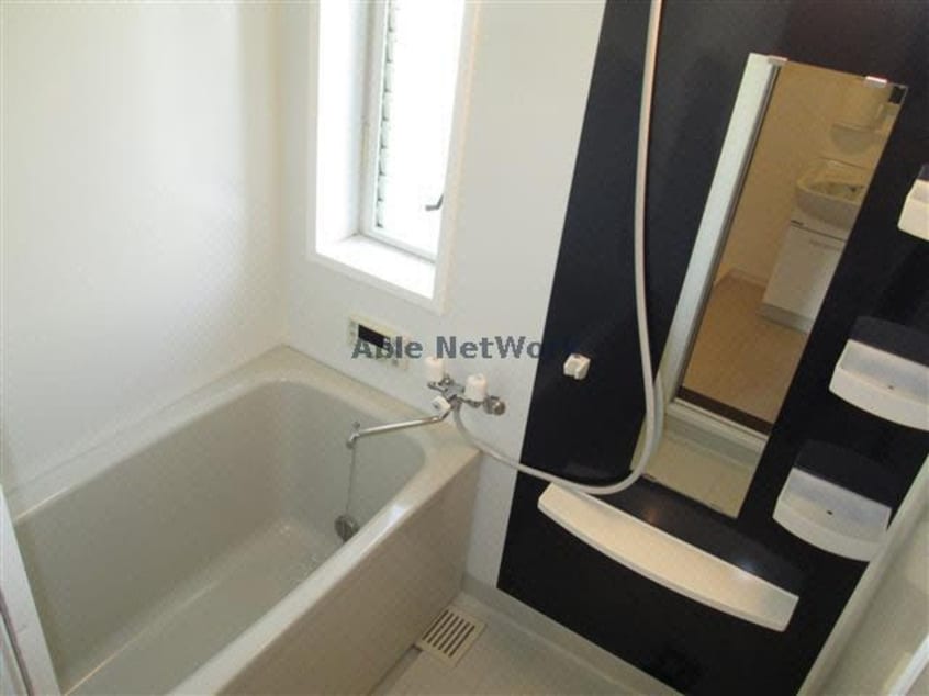  名鉄バス(西尾市)/刈宿 徒歩3分 1-2階 築16年