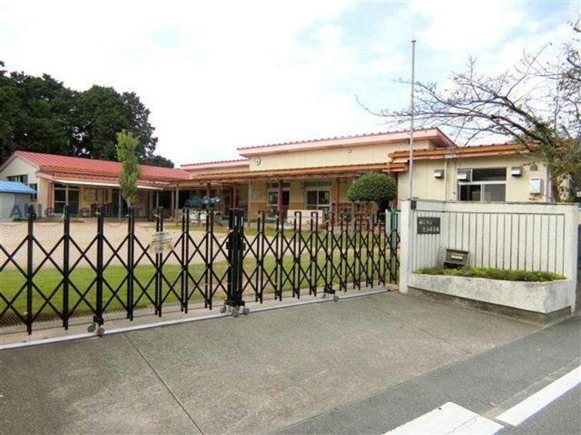 西尾市立巨海保育園(幼稚園/保育園)まで594m 名鉄バス(西尾市)/刈宿 徒歩3分 1-2階 築16年