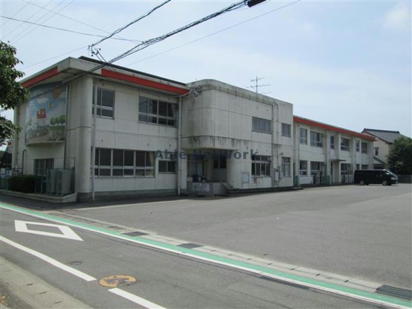 西尾市立一色東部保育園(幼稚園/保育園)まで757m 名鉄西尾線/吉良吉田駅 徒歩36分 1-2階 築14年