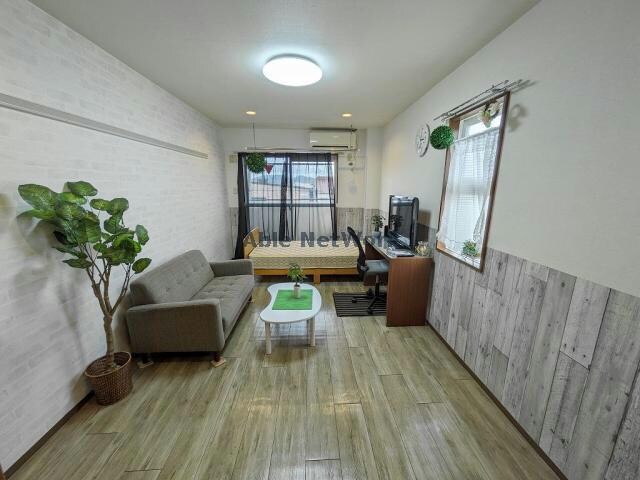 インテリア備品は付いていません 名鉄西尾線/西尾駅 徒歩15分 3階 築17年