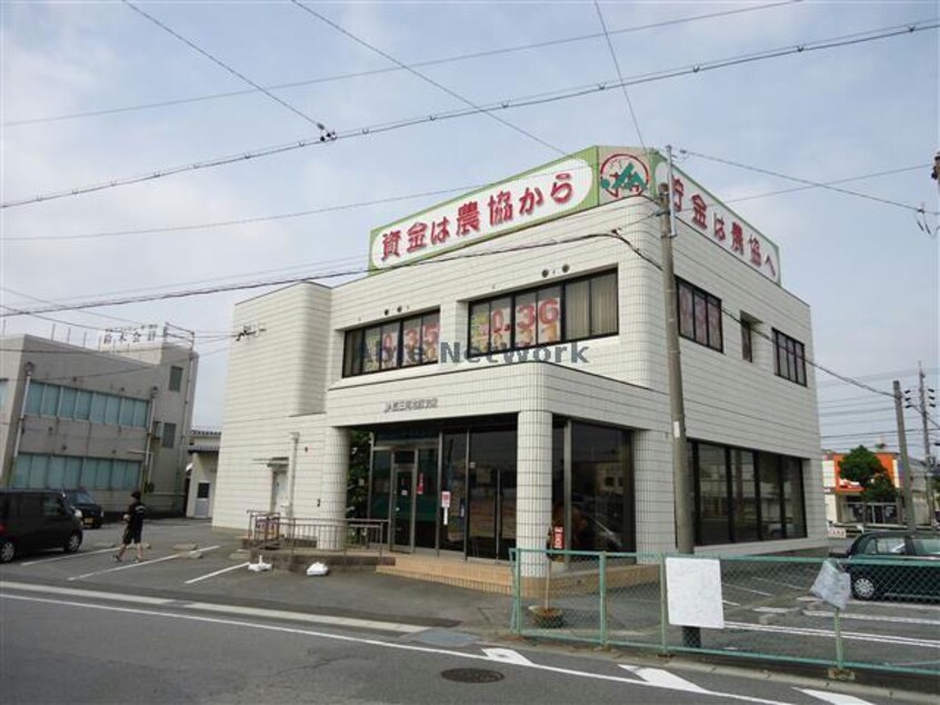 JA西三河北部支店(銀行)まで582m 名鉄西尾線/桜町前駅 徒歩7分 1階 築36年