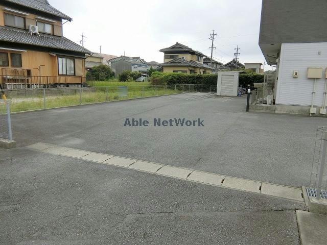  名鉄西尾線/吉良吉田駅 徒歩37分 1-2階 築13年