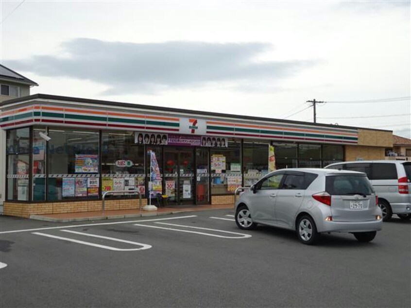 セブンイレブン碧南上町4丁目店(コンビニ)まで172m くるくるバス（碧南市）/JA西端 徒歩2分 2階 築23年