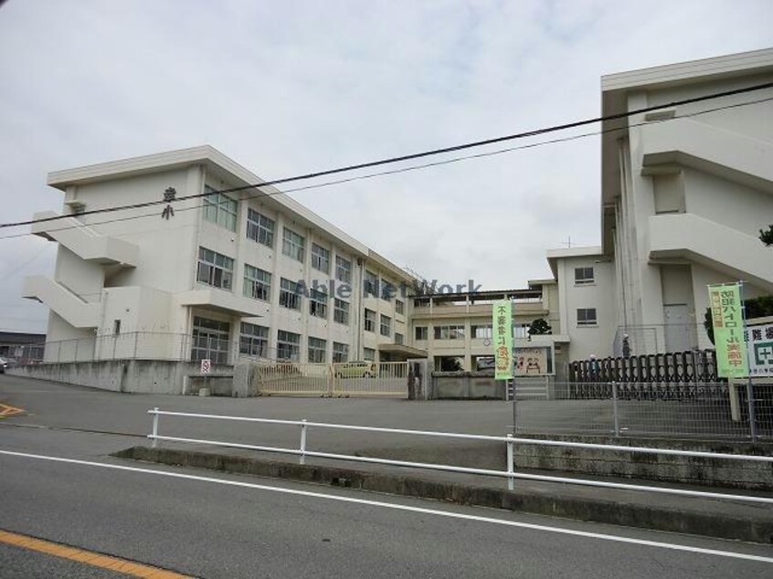 幸田町立幸田小学校(小学校)まで780m 東海道本線/相見駅 徒歩17分 1階 築11年