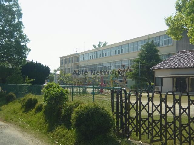 高浜市立高取小学校(小学校)まで1023m 名鉄三河線/三河高浜駅 徒歩14分 1階 築19年