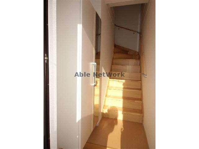  名鉄西尾線/西尾駅 バス12分矢田小学校前下車:停歩8分 2階 築12年