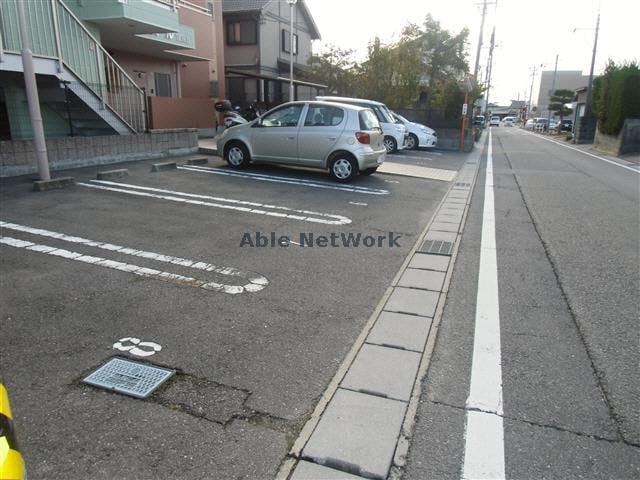  東海道本線/岡崎駅 バス17分中島下車:停歩10分 3階 築23年
