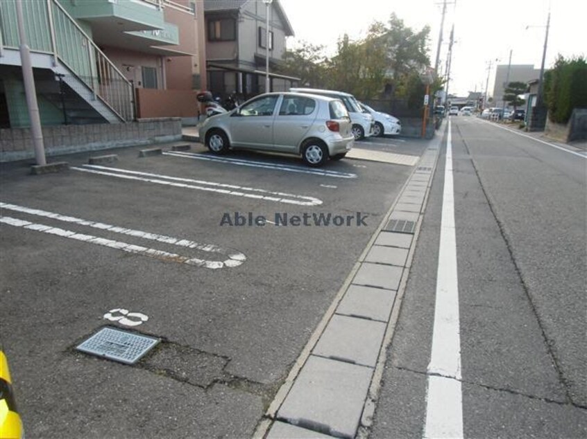  東海道本線/岡崎駅 バス17分中島下車:停歩10分 3階 築23年