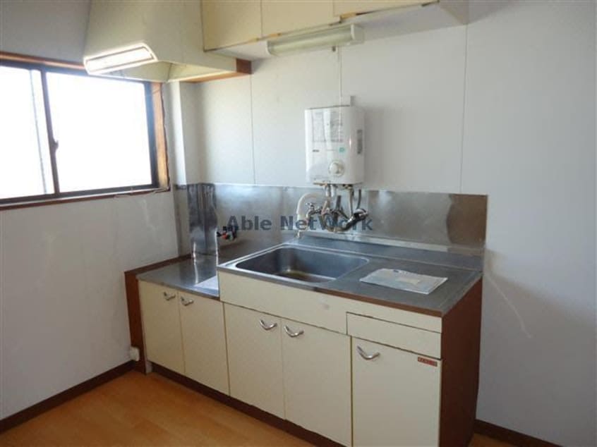 キッチン 東海道本線/相見駅 徒歩15分 2階 築39年