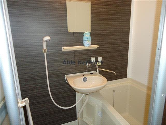 浴室 東海道本線/幸田駅 徒歩20分 1階 築34年