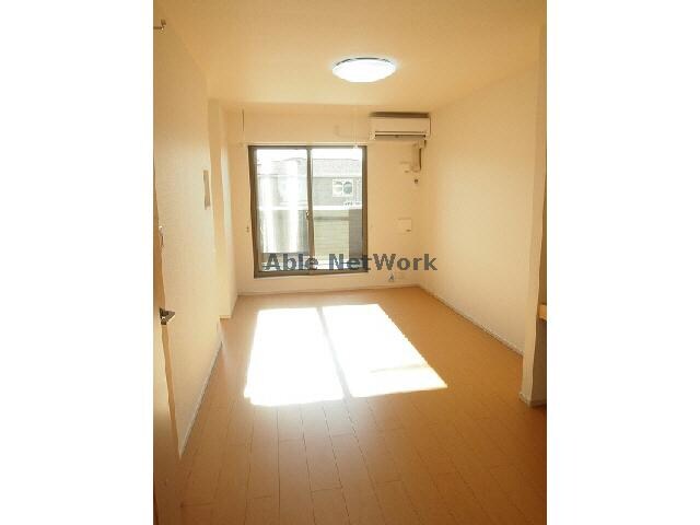  名鉄三河線/北新川駅 車移動　10分4.2km 2階 築10年