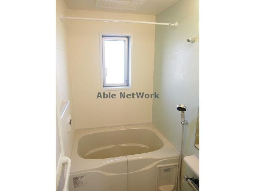  名鉄三河線/北新川駅 車移動　10分4.2km 2階 築10年