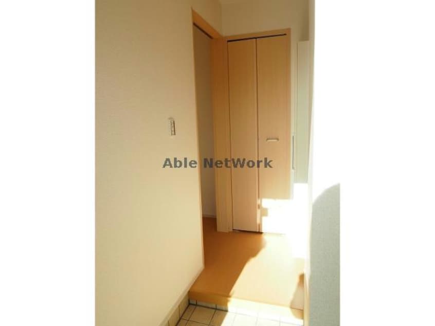  名鉄三河線/北新川駅 車移動　10分4.2km 1階 築10年