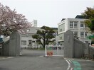 西尾市立西尾小学校(小学校)まで1307m 名鉄西尾線/西尾駅 徒歩25分 1階 築17年