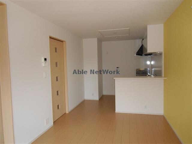  名鉄西尾線/西尾駅 バス11分経塚下車:停歩4分 2階 築10年