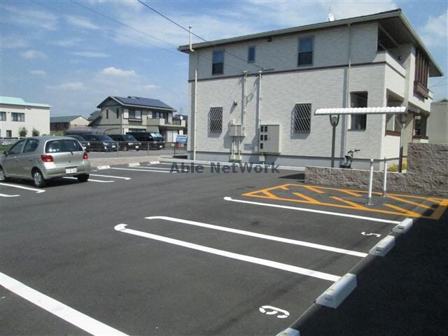  名鉄三河線/新川町駅 徒歩18分 1階 築9年