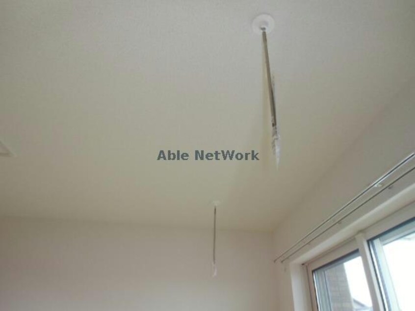 室内物干し 名鉄西尾線/吉良吉田駅 徒歩8分 1階 築9年