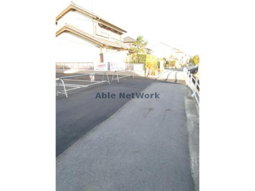 進入路 名鉄西尾線/西尾駅 徒歩19分 1階 築8年