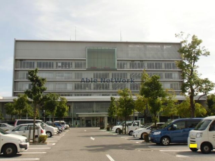 西尾市役所(役所)まで1388m 名鉄西尾線/西尾駅 徒歩19分 1階 築8年