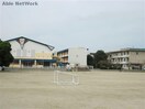 西尾市立平坂小学校(小学校)まで533m 名鉄バス(西尾市)/平坂熊野後 徒歩4分 2階 築7年