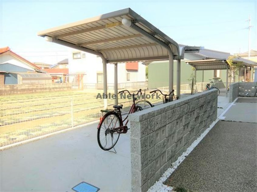  名鉄西尾線/西尾駅 バス12分矢田小南下車:停歩2分 1階 築6年