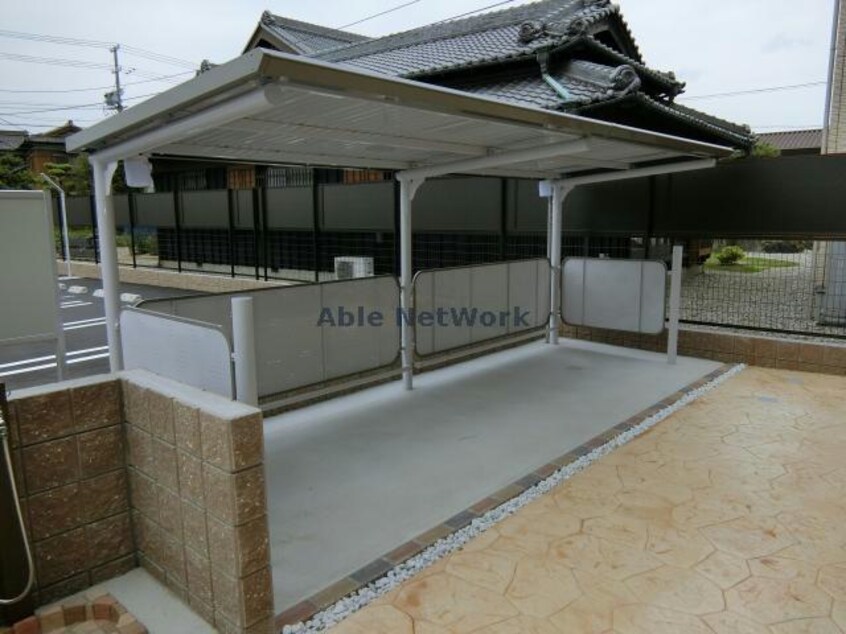 A 名鉄バス(西尾市)/徳永西 徒歩1分 1階 築6年