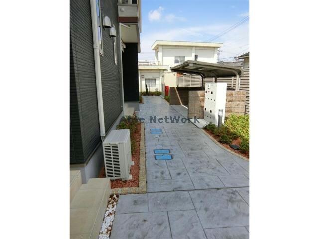 B 名鉄バス(西尾市)/中畑東 徒歩4分 2階 築6年