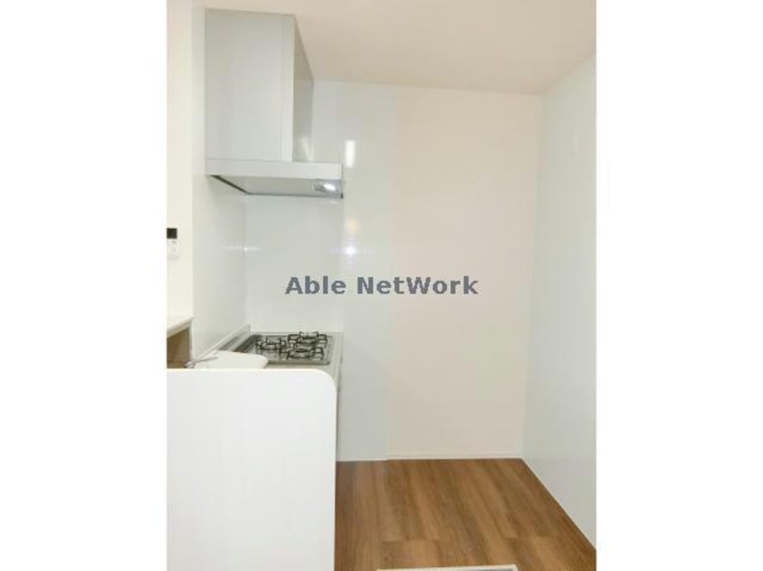  名鉄バス（幡豆郡）/満国寺前 徒歩1分 1階 築6年