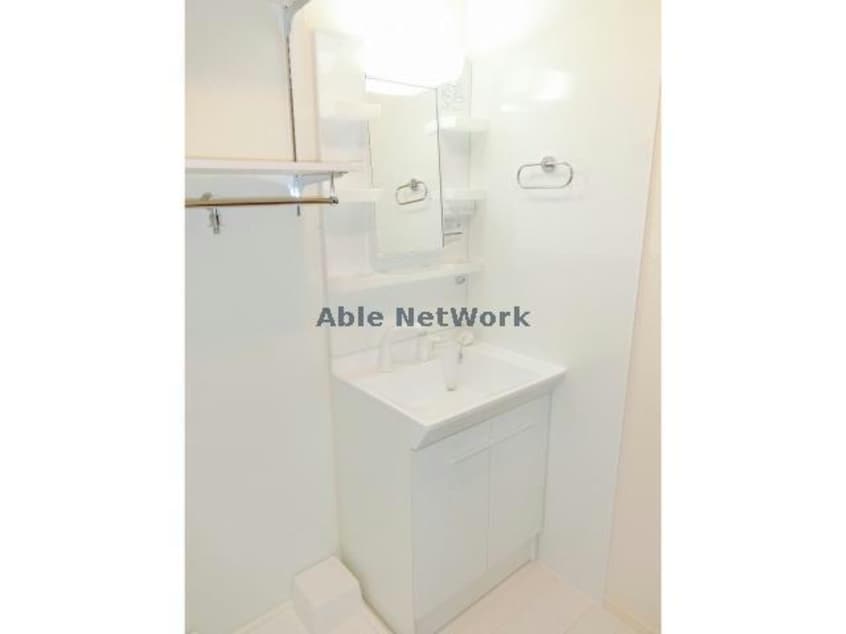  名鉄バス（幡豆郡）/満国寺前 徒歩1分 2階 築5年