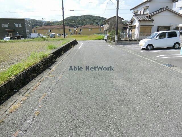  東海道本線/三ケ根駅 徒歩6分 1階 築6年