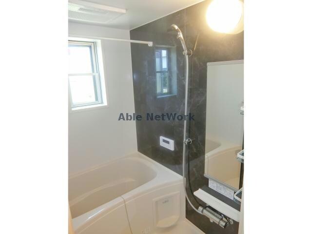  名鉄バス(西尾市)/東脇 徒歩4分 2階 築5年