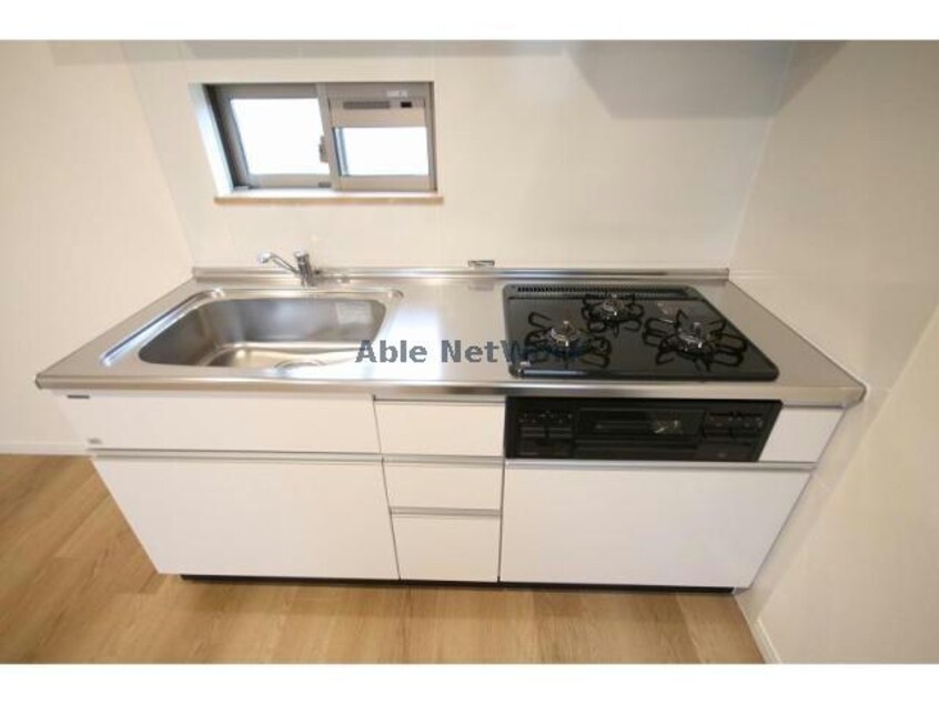  名鉄三河線/碧南中央駅 徒歩6分 1-2階 築3年