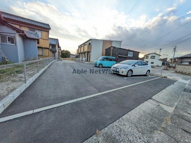  名鉄バス（幡豆郡）/一色大宝橋 徒歩5分 1-2階 築3年
