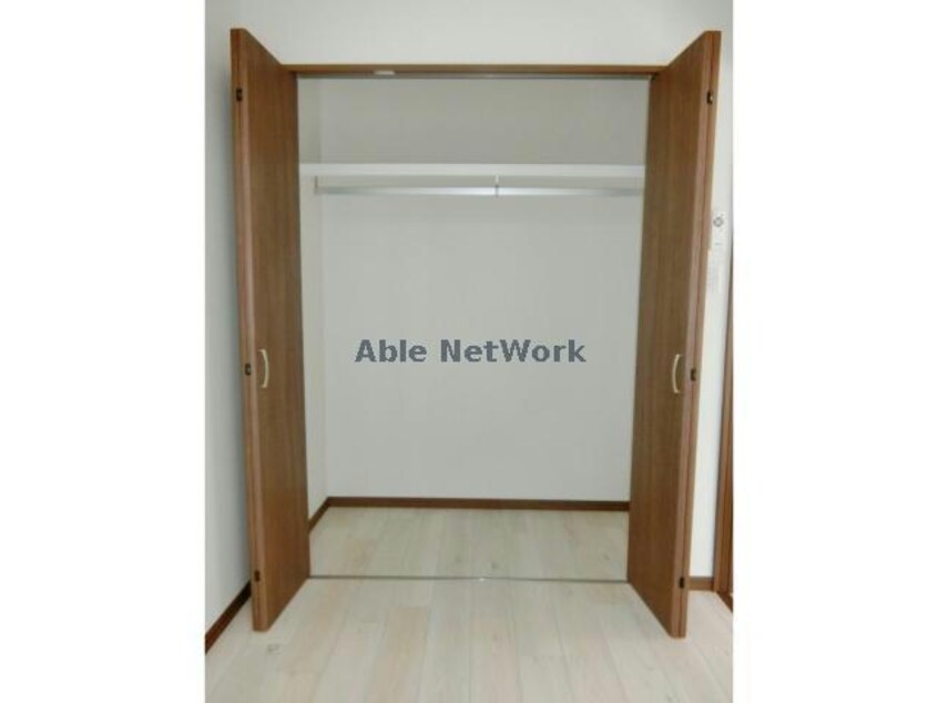  名鉄バス(西尾市)/中畑東 徒歩1分 1階 築3年