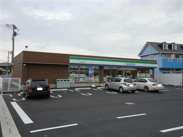 ファミリーマート幸田町芦谷店(コンビニ)まで533m 東海道本線/幸田駅 徒歩15分 1階 築1年