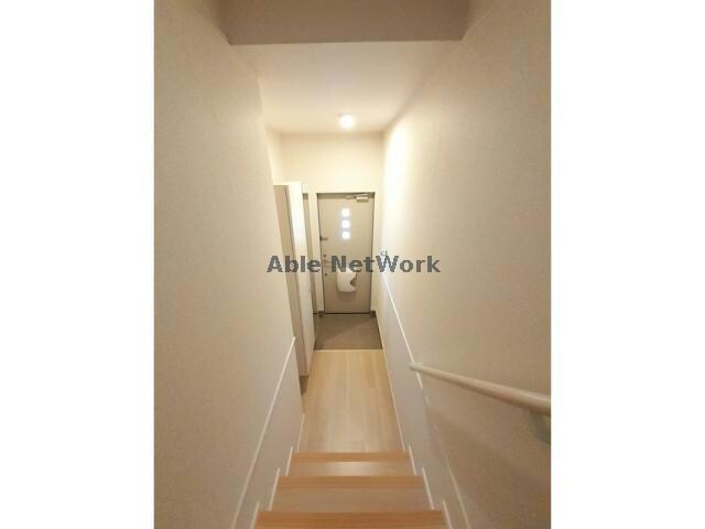  名鉄バス(西尾市)/新在家 徒歩7分 2階 築2年