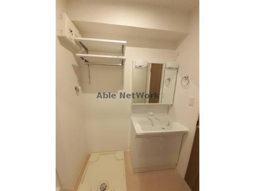  名鉄バス（幡豆郡）/一色大宝橋 徒歩3分 2階 築1年