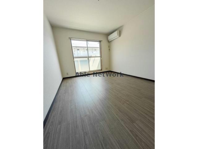 同部屋タイプ 名鉄西尾線/西尾駅 徒歩18分 1階 築32年