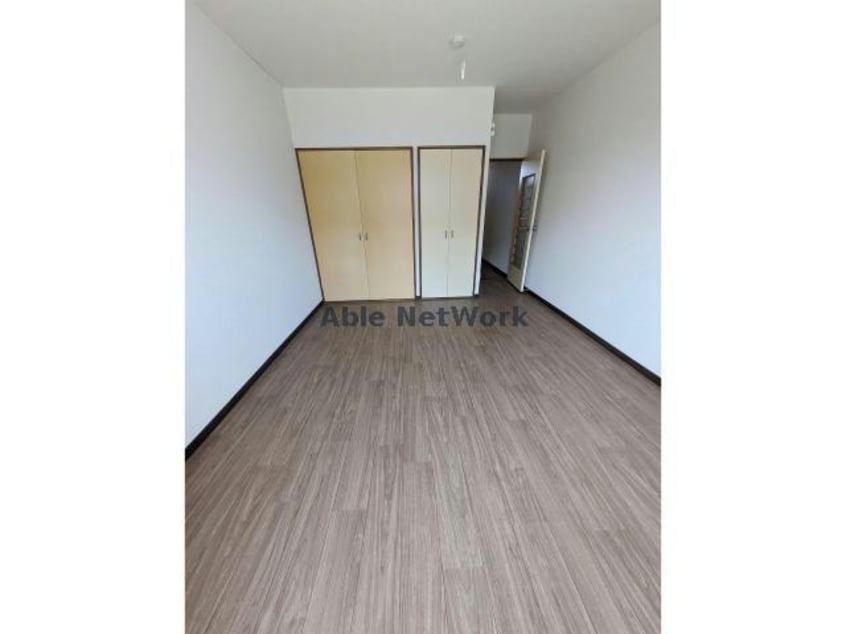 同部屋タイプ 名鉄西尾線/西尾駅 徒歩18分 1階 築32年